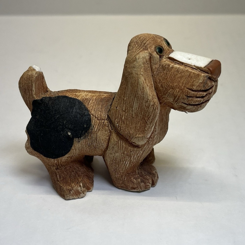 Artesania Rinconada Dog Basset Hound Vintage 1980's Pottery Sculpture Retired